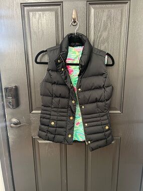 Lilly Pulitzer Black Quilted Vest with Pink & Aqua Tropical Lining